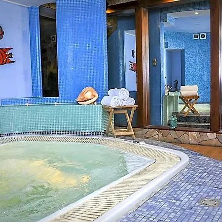 Bryza Bed and Breakfast 3*
