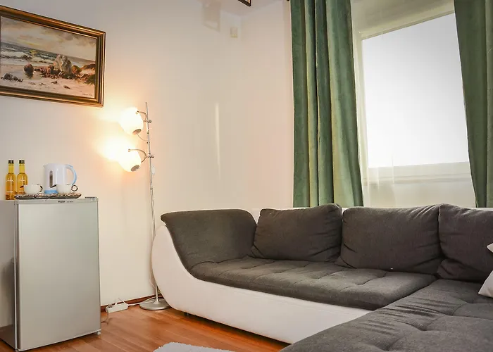 Alojamento de Acomodação e Pequeno-almoço Bryza 3*